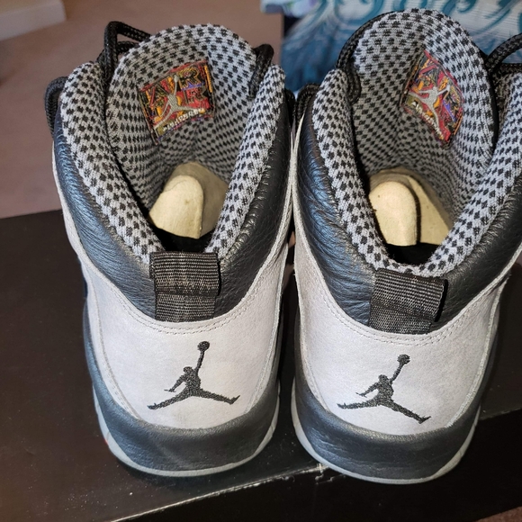 Jordan Retro 10 shoes - Picture 8 of 8